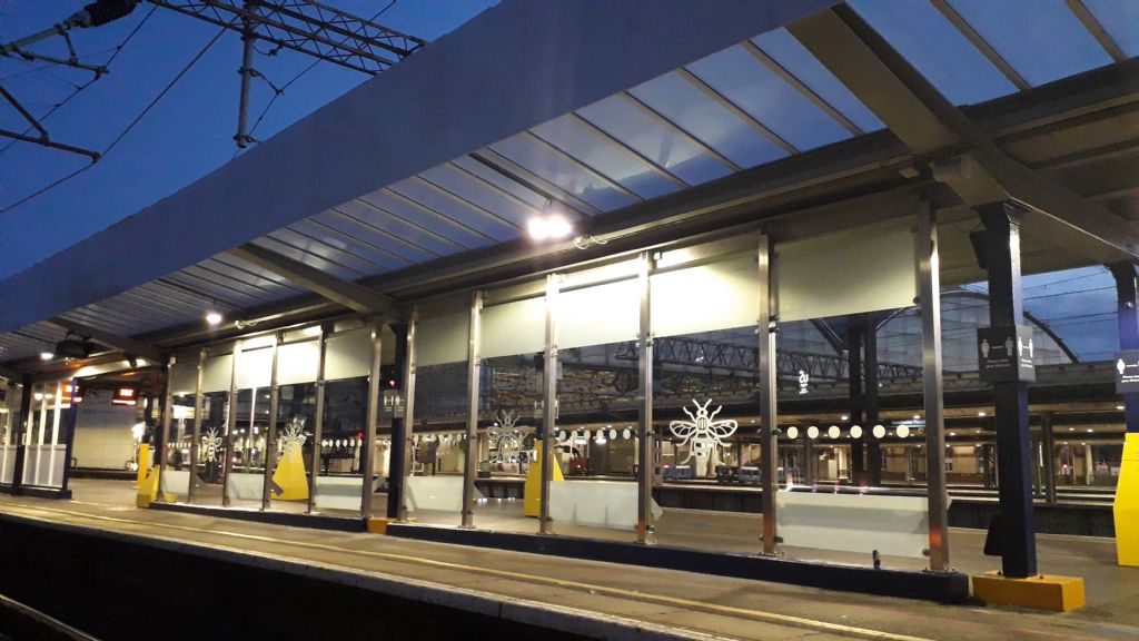 Manchester Piccadilly Station - Platform 13 & 14 Canopy Replacement