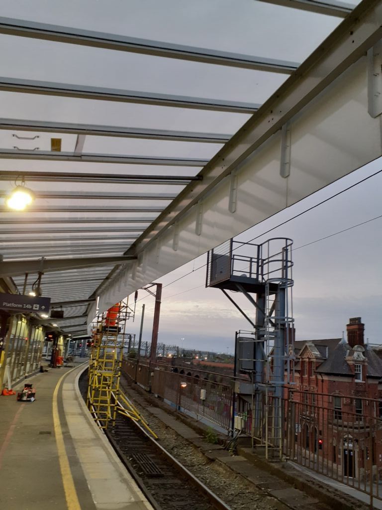 Manchester Piccadilly Station - Platform 13 & 14 Canopy Replacement